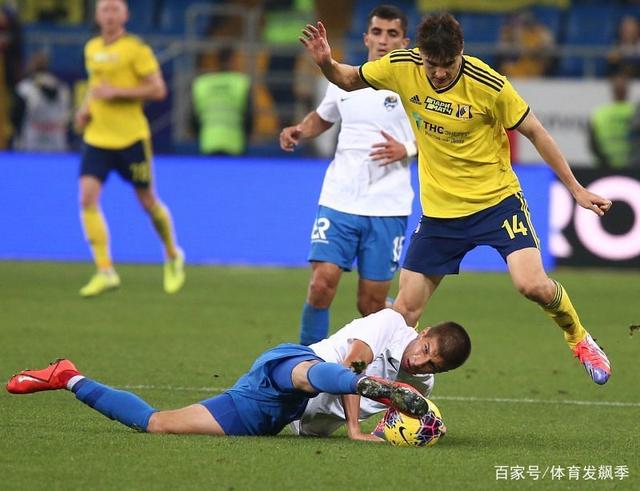 包含球队战术调整明显，战绩迅速提升的词条