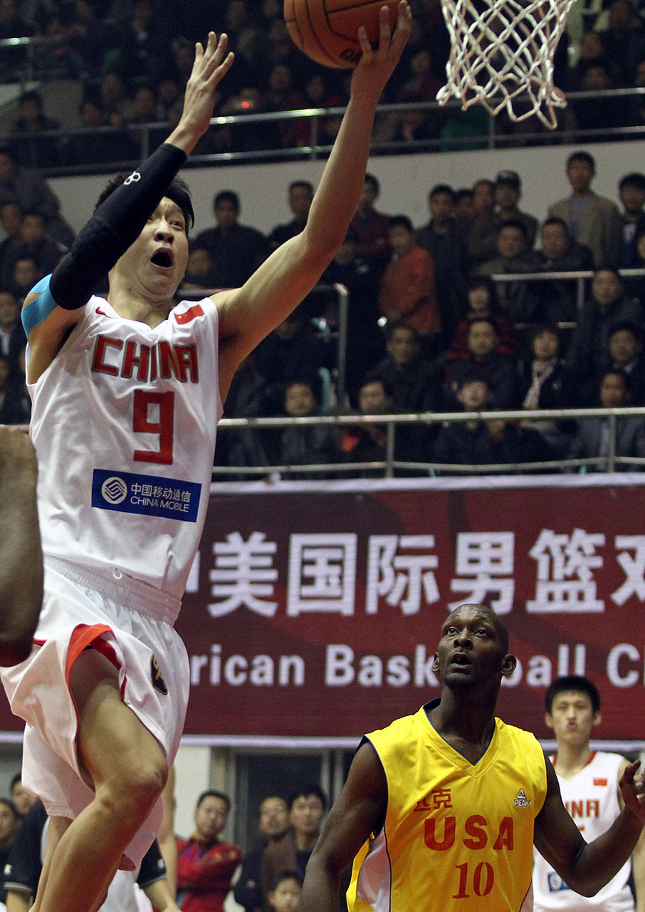 世俱杯冠军-包含陕西男篮在客场取得惊人的胜利，实力超群的词条