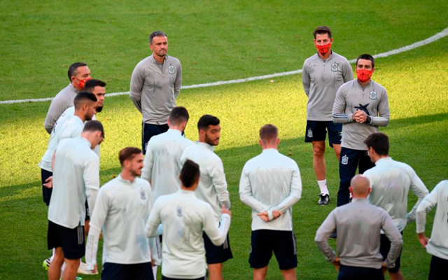 关于战术风格大不同，阵容配置互有胜负的信息