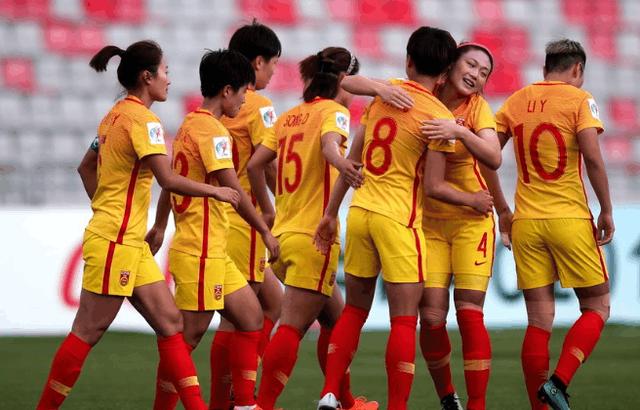 中国女足展现团队默契，赢得比赛