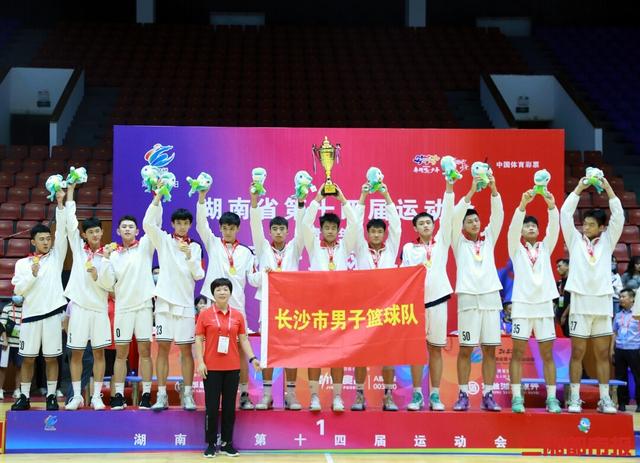 世俱杯官网-全队合力作战，帮助球队夺冠