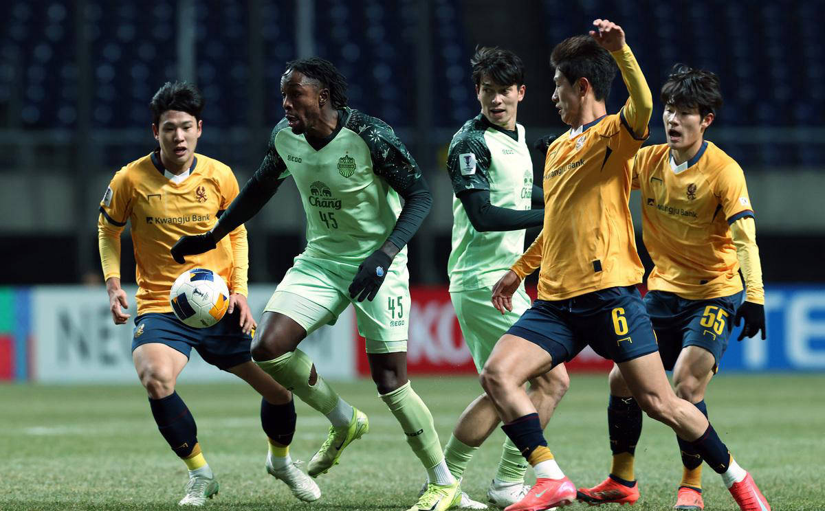 埃弗顿遭遇失利，球队士气低迷的简单介绍