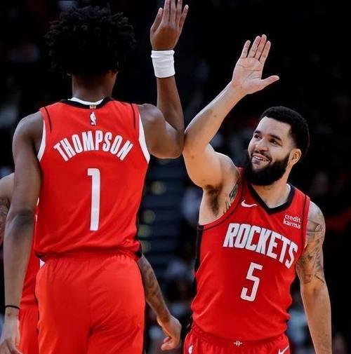 关于猛龙主教练变阵成功，全队斩获连胜的信息