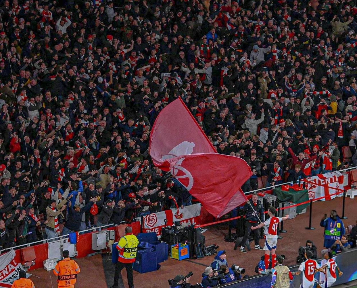 世俱杯直播-关于欧冠赛场上演大戏，引发狂热的信息