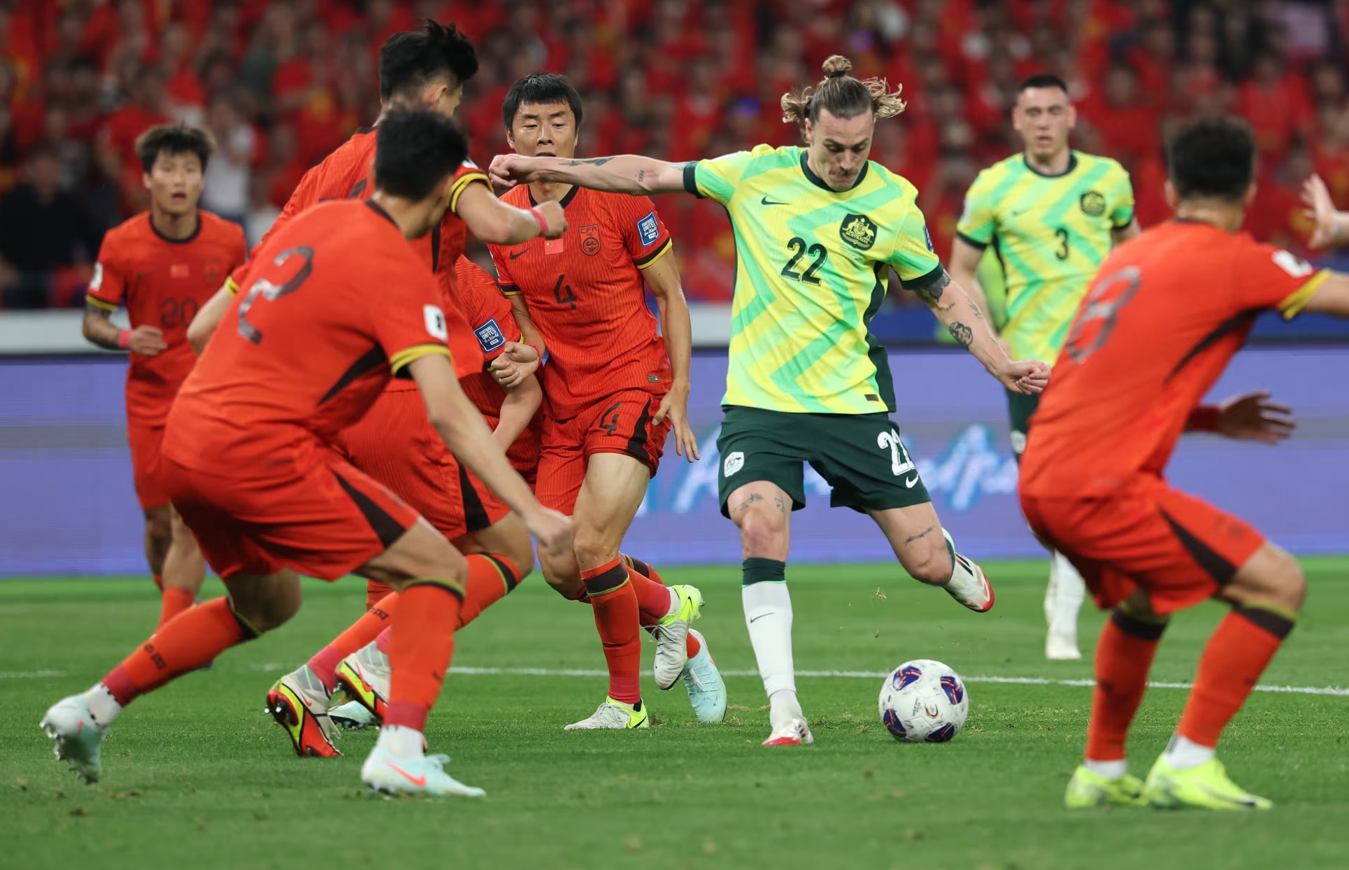 欧预赛团队配合默契，球员信心爆棚备战