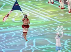 世俱杯决赛-萨摩亚篮球队在场上奋勇争胜受赞誉