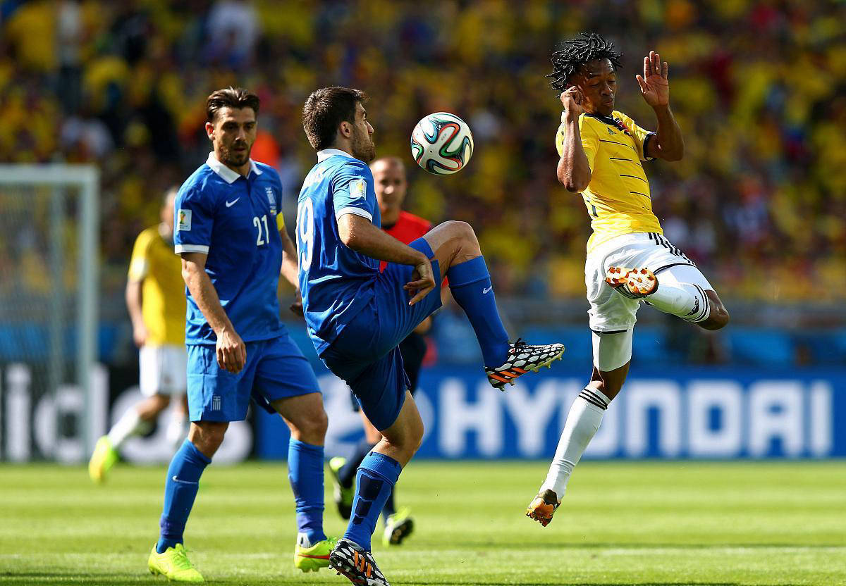 乌拉圭客场战胜厄瓜多尔，欧预赛小组排名提升的简单介绍