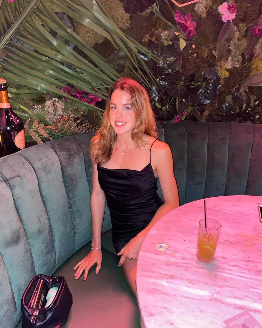 世俱杯奖金-荷兰女子田径选手逆袭斩获银牌