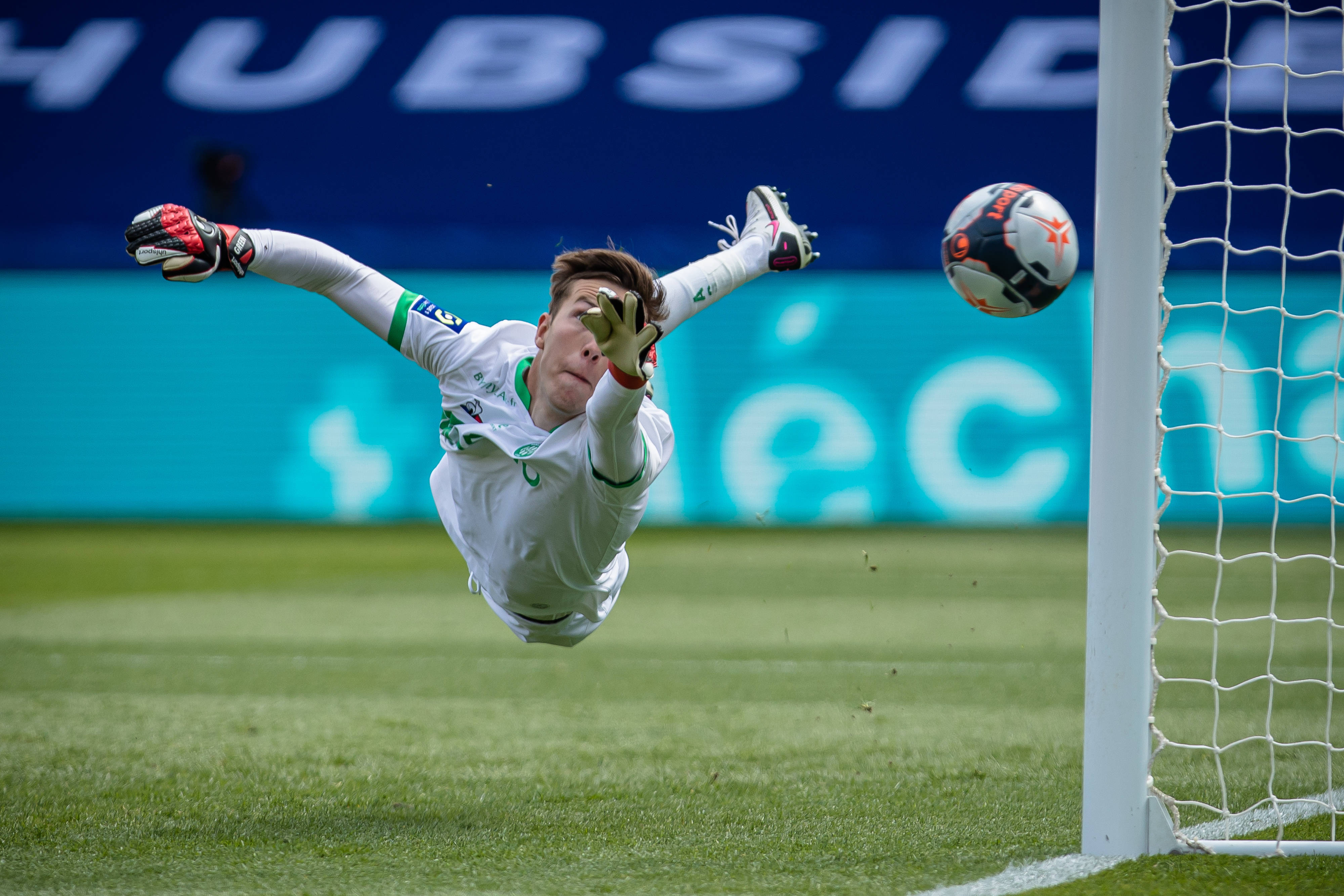 圣埃蒂安遭遇连败，陷入保级泥潭