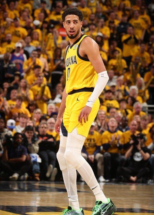 佛罗伦萨整装待发淘汰锋线，欲保住榜首位置