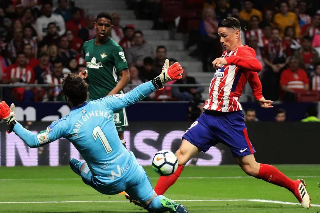 世俱杯改制-巴伦西亚客场突围，拿下宝贵三分的简单介绍