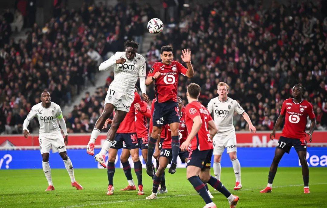 摩纳哥客场战胜梅斯，继续保持胜利势头