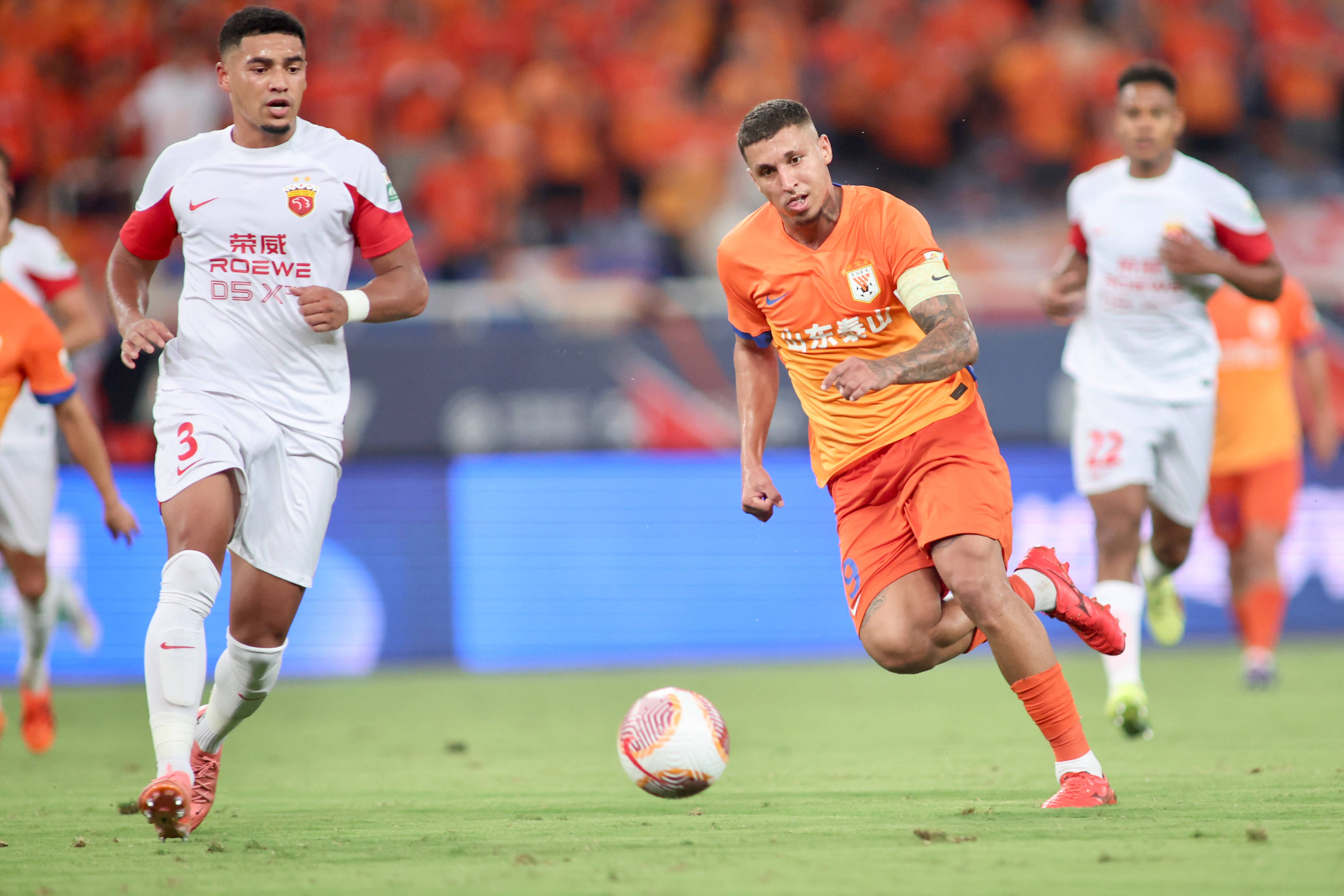 世俱杯改制-广岛三箭力克对手，晋级亚冠决赛