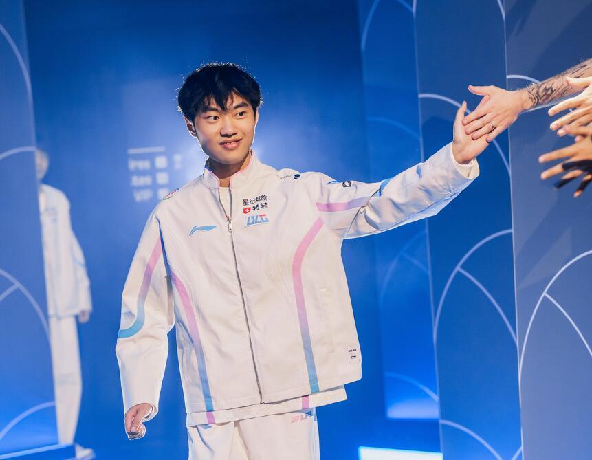 IG力克C9，Chovy操刀奇招英雄翻盘宿命之战淘汰赛，技惊四座