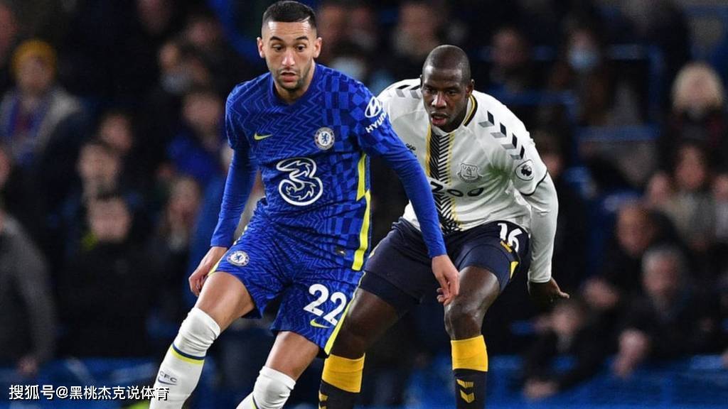 世俱杯改制-球队战术变化频频，主帅露出新思路