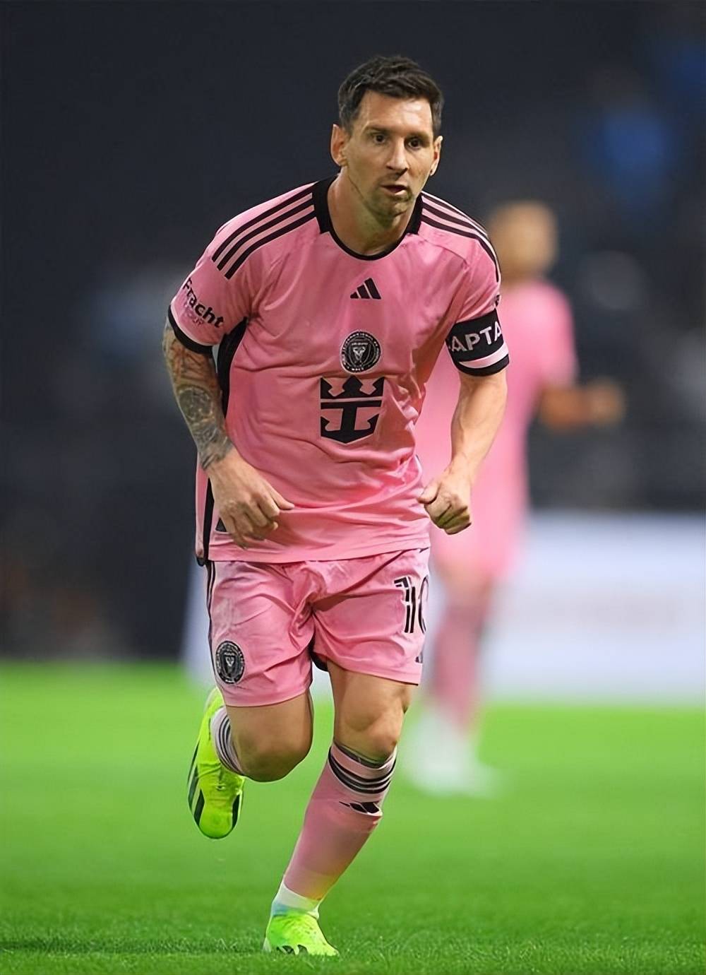 世俱杯2025-球员在比赛中展现出的个人魅力