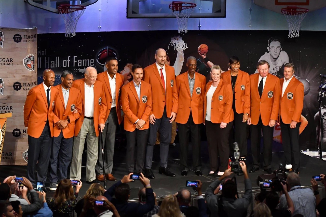 世俱杯直播-雷霆队助教团队重组，备战调整有望